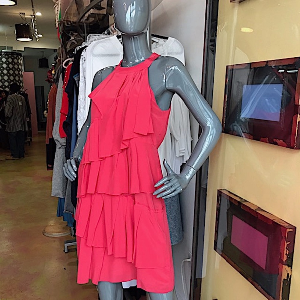 $258 BCBG Coral Tiered Silk Cocktail Dress/ Sz 4